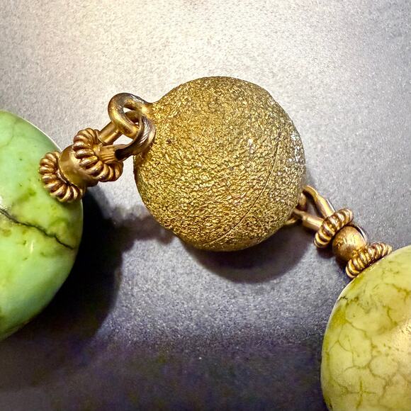 Chunky Green Stone & Faceted Beaded Statement Necklace - Picture 6 of 10